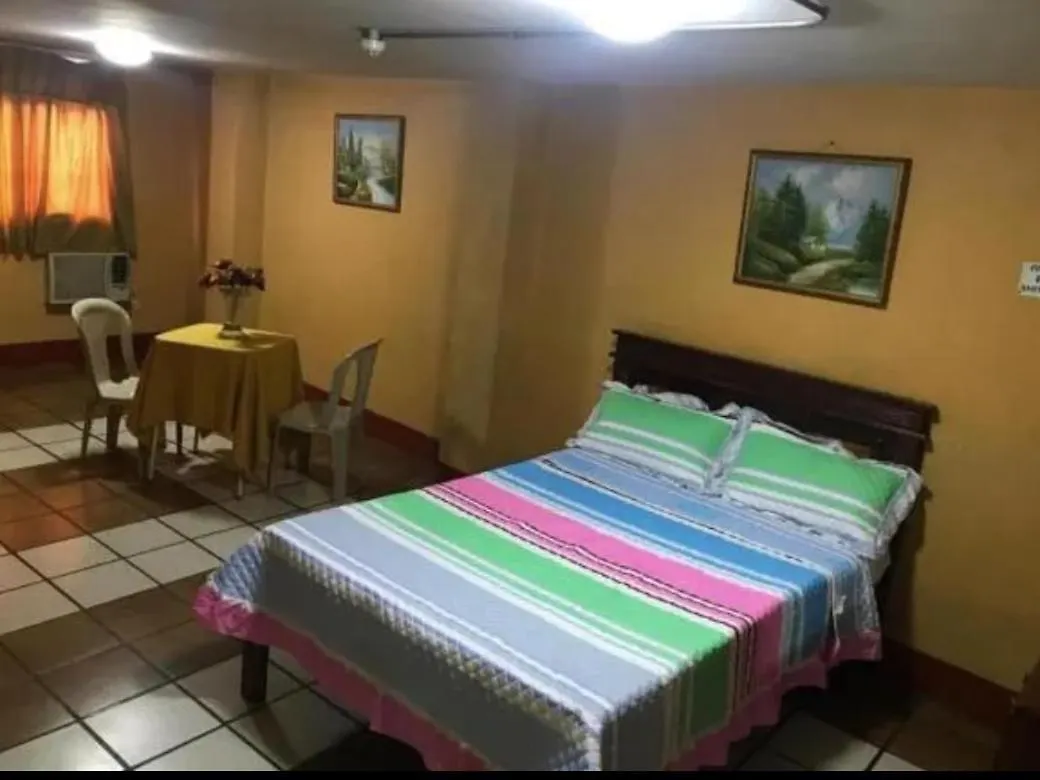 招待所 Hostal Santa Rosa 瓜亚基尔